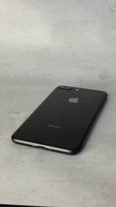 iPhone 8 Plus 256GB Space Gray