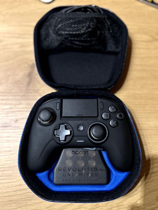 NACON PS4 Revolution Unlimited Pro Controller
