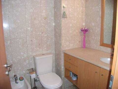 Apartamento T2 (junto ao rio Douro - Porto)