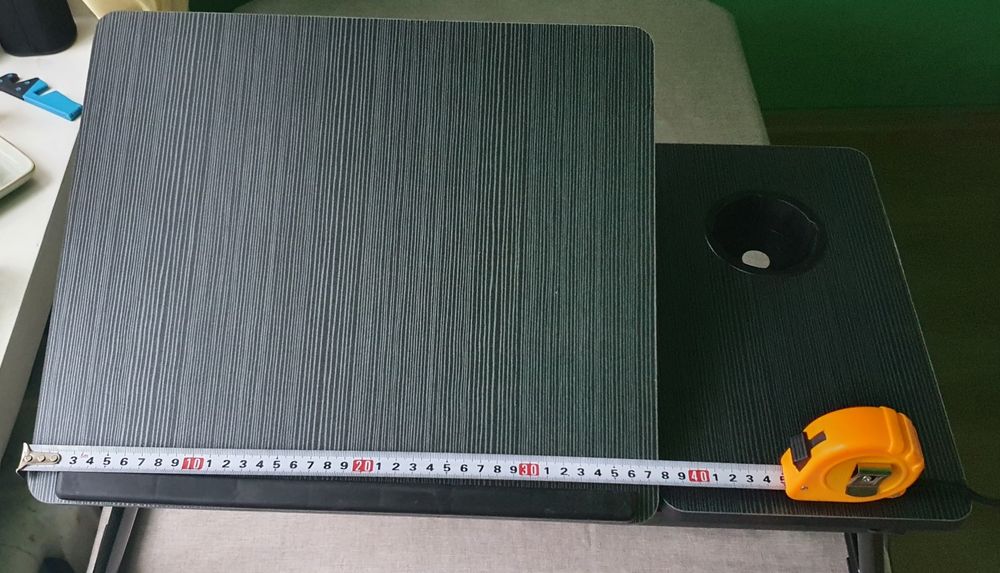 Столик, підставка для ноутбука