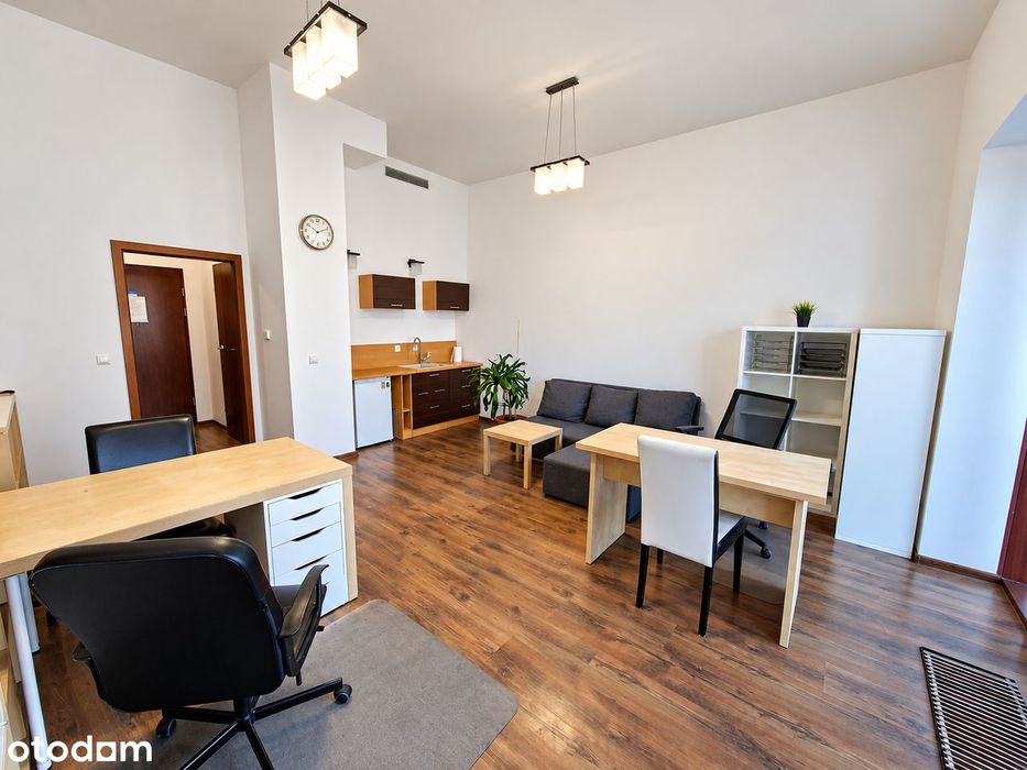 Kawalerka w centrum idealna na biuro lub mieszkanie - Justin Center