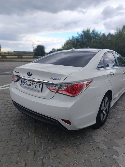 SONATA 2.4 hibrib