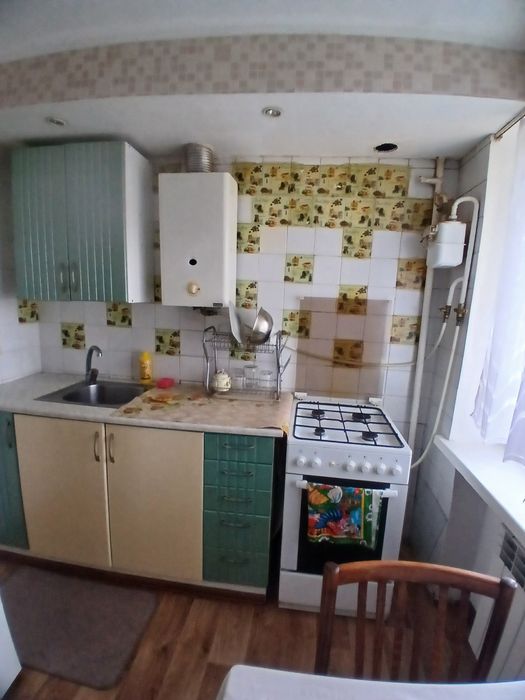 Сдам 2х ком квартиру на Черемушках,  парк рядом, газ, колонка