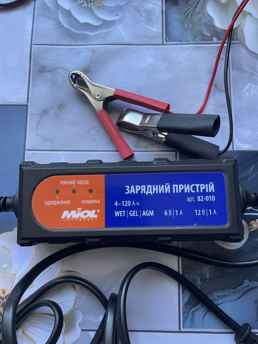 Зарядний пристрій miol 82-010