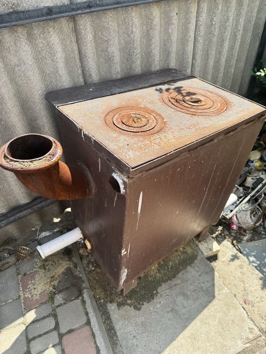 Продам залізний котел