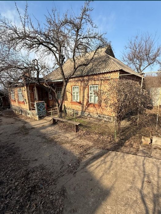 Продам житловий будинок