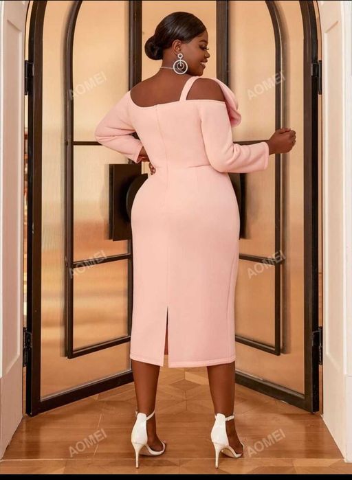 Неймовірна рожева сукня бренду "AOMEI" 54 розміру UK22