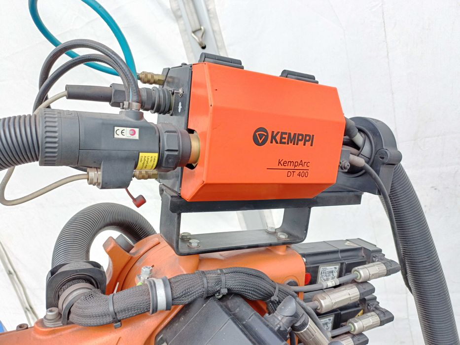 Stanowisko spawalnicze PIAP robot KUKA spawarka KEMPPI