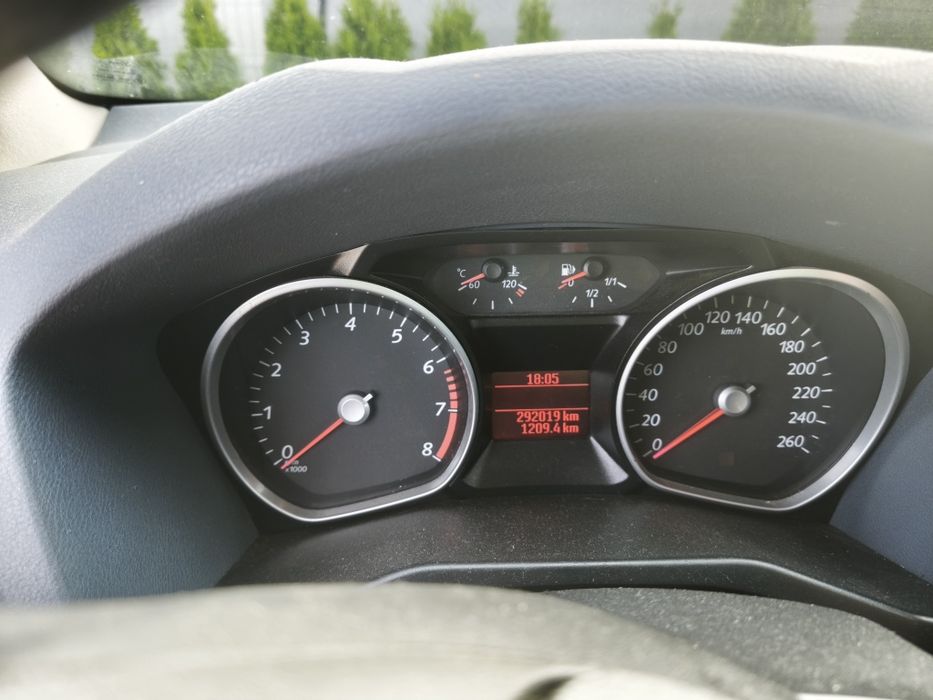 Ford Mondeo MK4 wersja Ghia  2.0 benzyna