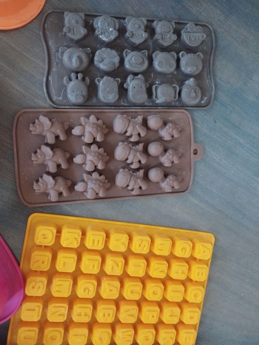 Foremki silikonowe babeczki ciasto