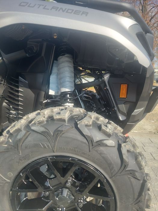 Brp  Outlander   XT 700 Model 2026