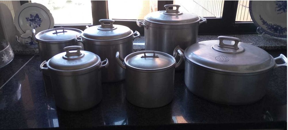 Trem de cozinha (Tachos e Panelas em Alumínio Marca ALBA)