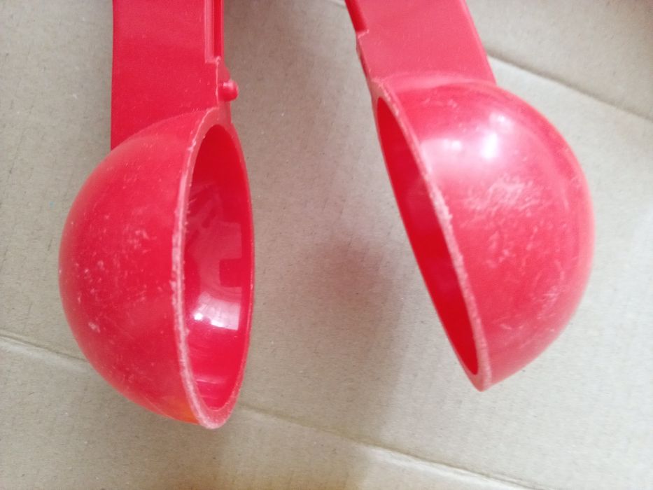 Лопата, граблі, лійка