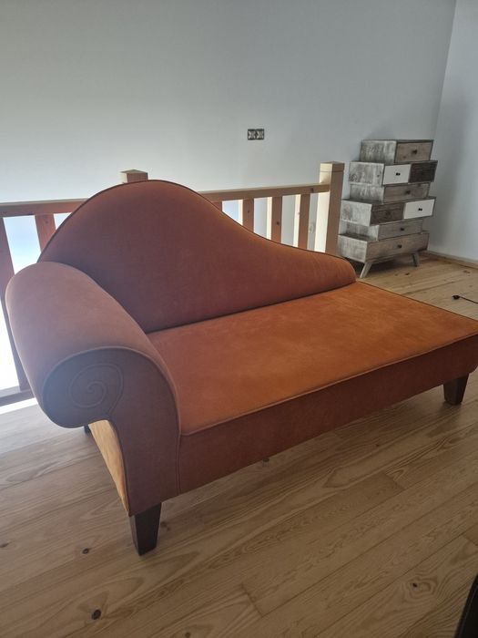 Chaise longue gato preto