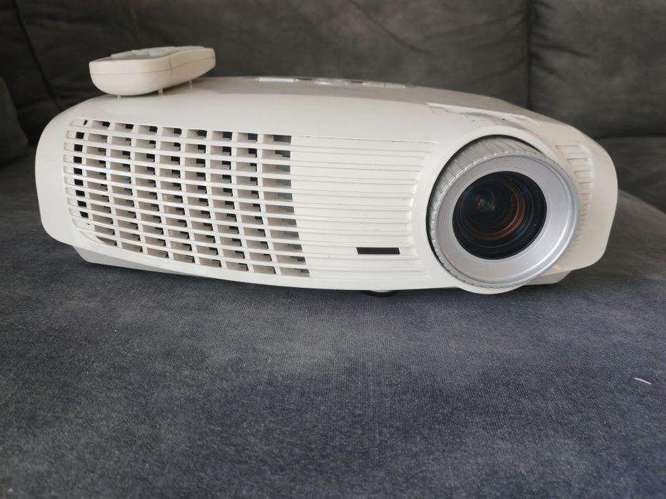 Projektor OPTOMA HD23