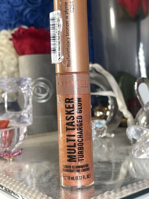Rimmel Multi tasker turbocharged glow