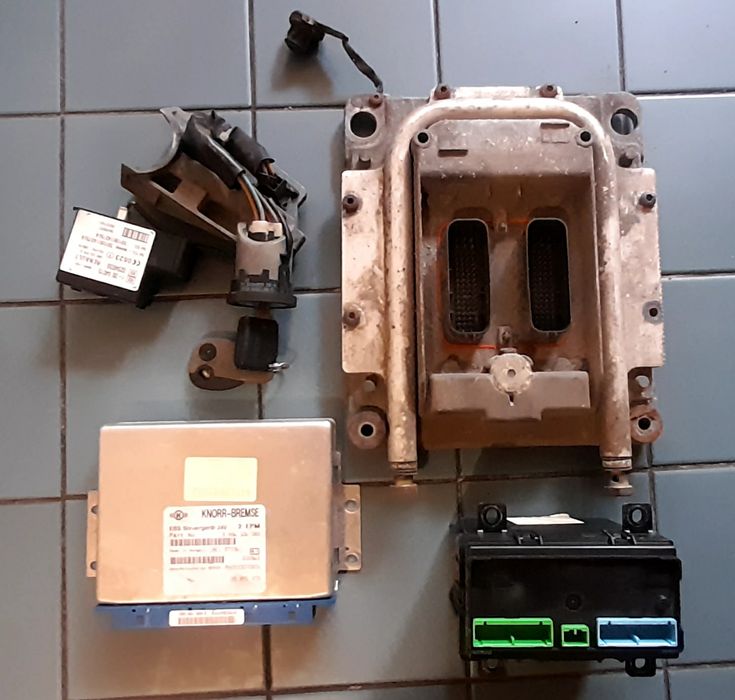 Renault midlum Dxi5 . 190. 220 dxi Volvo komputer silnika stacyjka