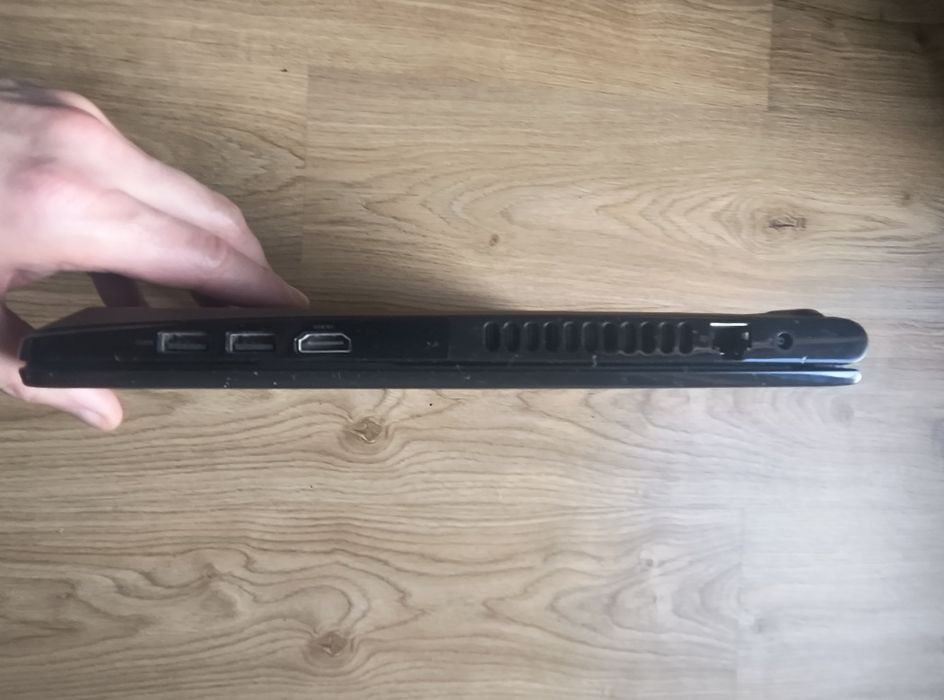 Inspiron 15 3576 (i5-8gen, 16 GB RAM, FH) - używany w świetnym stanie