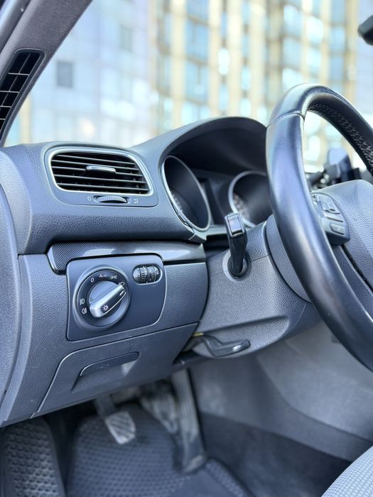Продам Volkswagen Golf 6