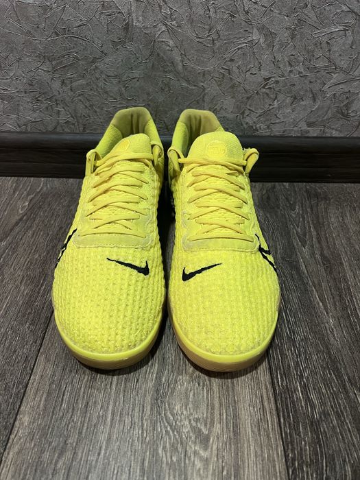 Футзалки Nike React Gato