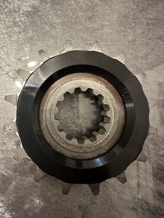 Vendo Pinhão e Cremalheira YAMAHA MT07
