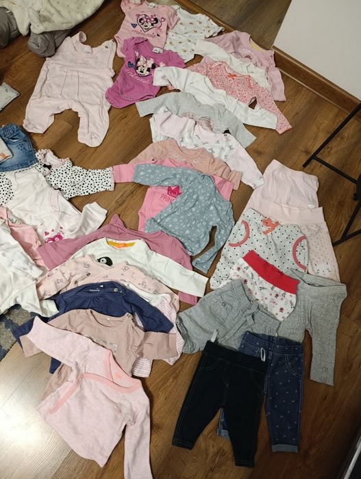 Paka ciuszków dla dziewczynki rozmiar 50/56