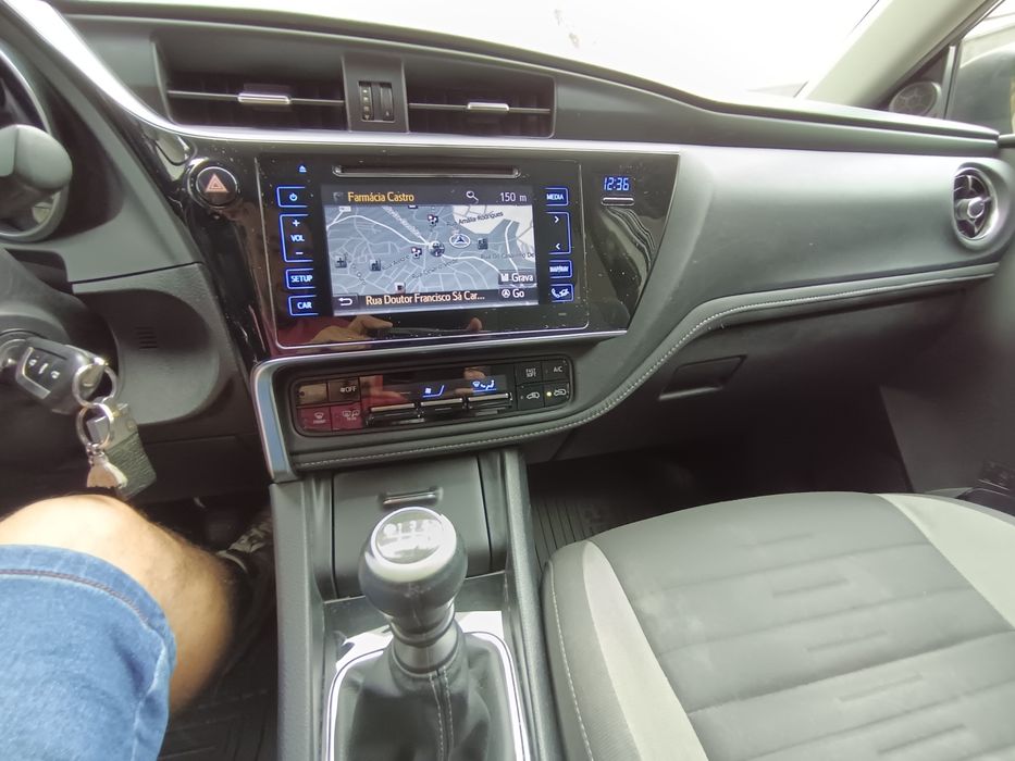 Toyota Auris touring sports 1.4 d-4d