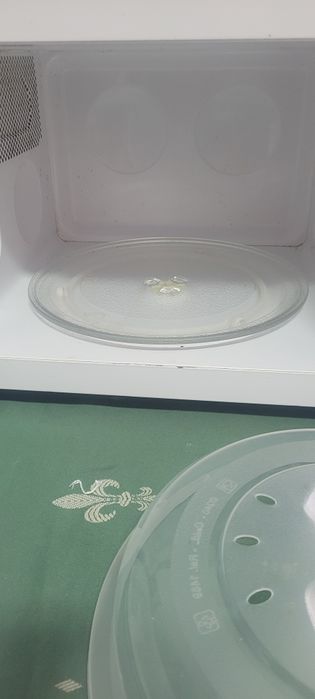Micro-ondas a funcionar bem
