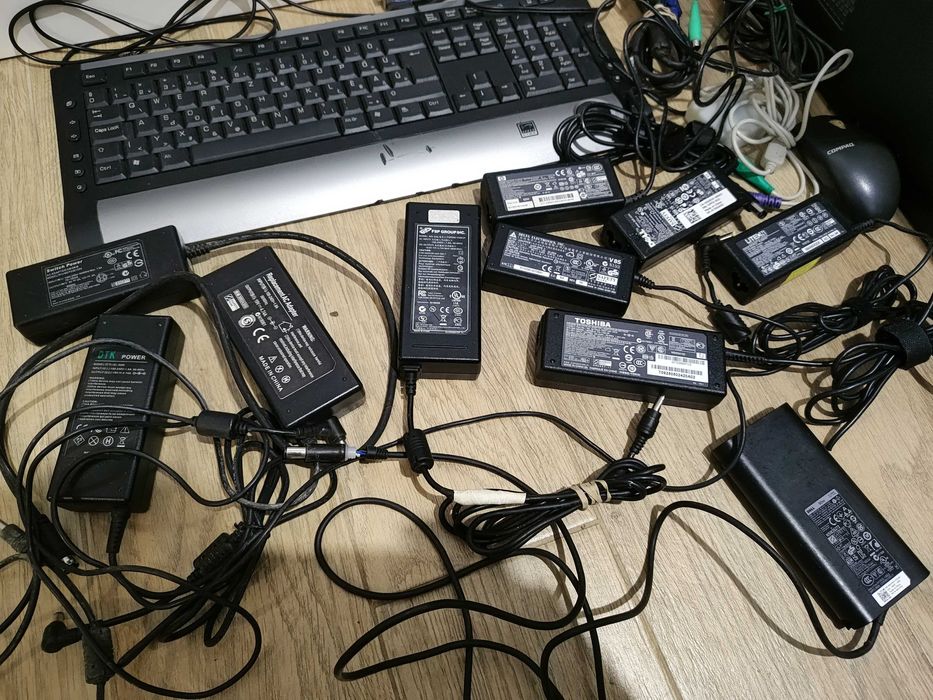 Windows server 2003 - LINUX core i3, 2xHDD RAID ładowarki do laptopa