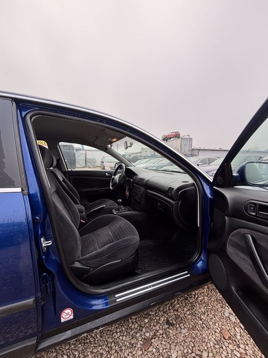 Na Sprzedaż Volkswagen Passat 2.0LPG/hak/klima/Święta Otwarte/bez rdzy