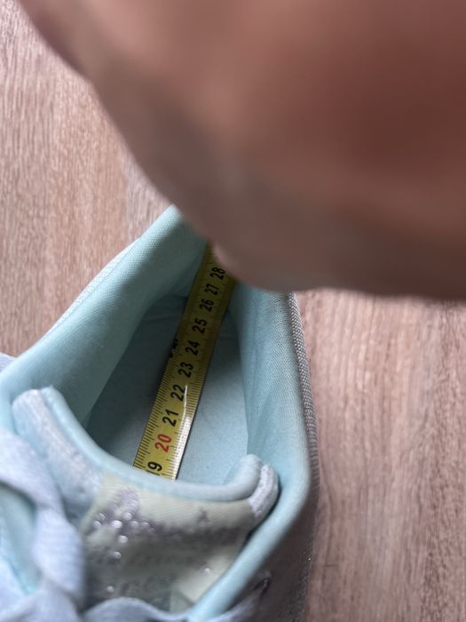 Miętowe adidasy rozmiar 40 wkladka 26cm