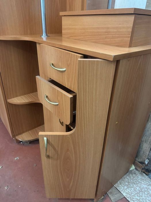 Продам прихожую б/у