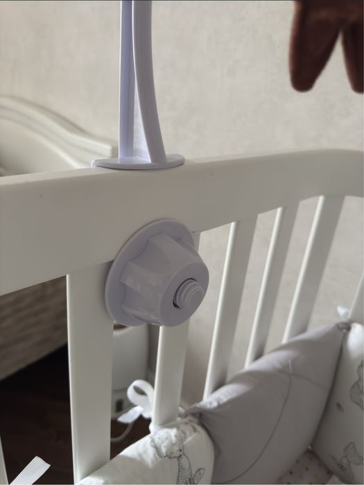 Детский мобиль в кроватку