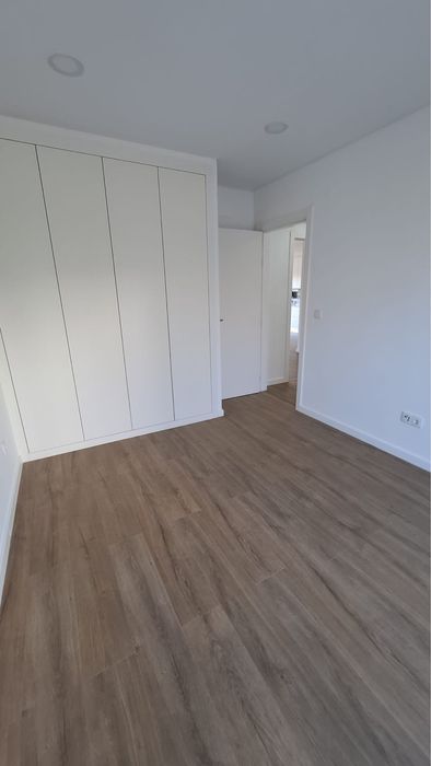 Moradia T4 NOVA Quinta do desembargador