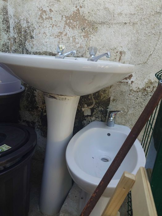 Lavatório de WC para desocupar