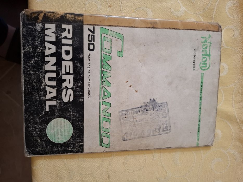 Norton comando manual