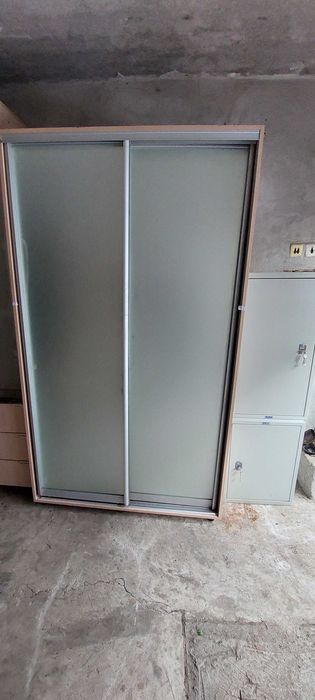 Шкафы купе продам б/у