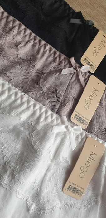 3×Damskie majtki stringi 3XL bawełna