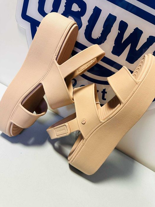 Skechers Arch Fit Upbeat sandały damskie 37   40    111257 / LTPK