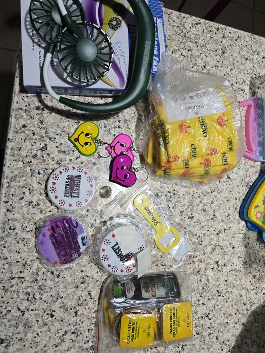 Varios brindes beirão e outros