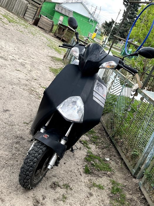 Продам скутер Kallio 2