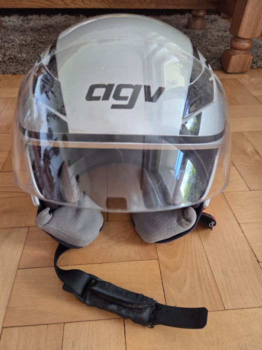 Kask na skuter AGV z szybką