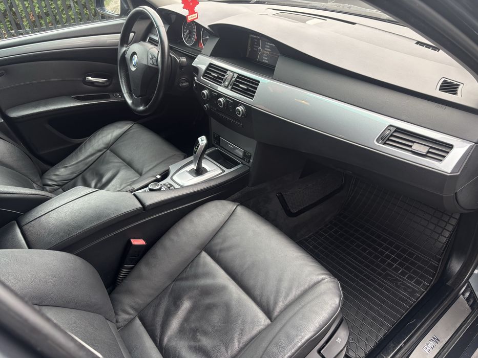 BMW E60 lift M-Pakiet 2.5 Benzyna 190 KM Automat | Vossen | Nowe opony