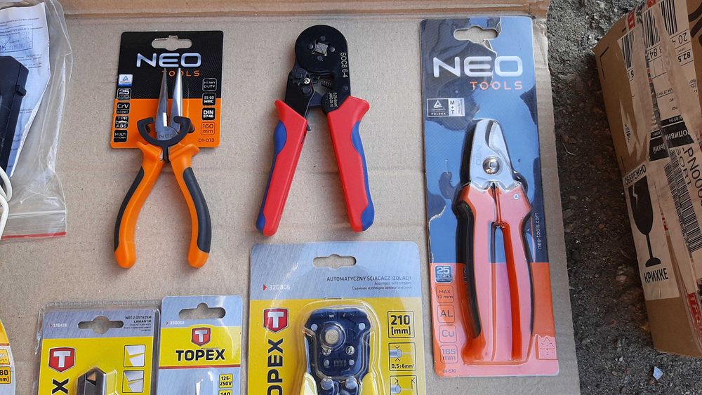 Інструмент діелектричний для електрика до 1000V