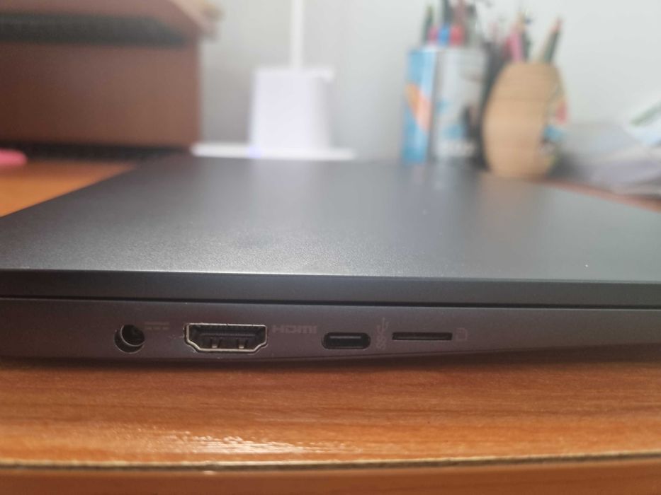 Portátil I1 MSI 14 B11SBU-600PT I7-1165/16/1TB