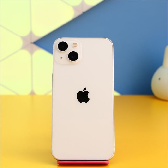 Смартфон Apple iPhone 13 128GB Starlight (173046) Б/У З ГАРАНТІЄЮ