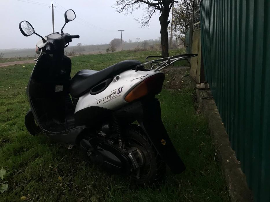 Продам скутер Сузуки литс 2