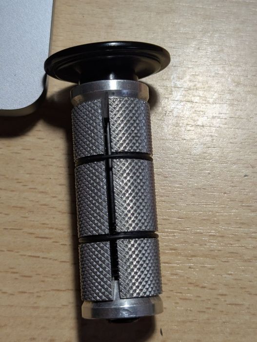 FSA Многоразовый якорь для карбона 60 мм (компрессионный плаг 1-1/8"), б/у Велосипедный