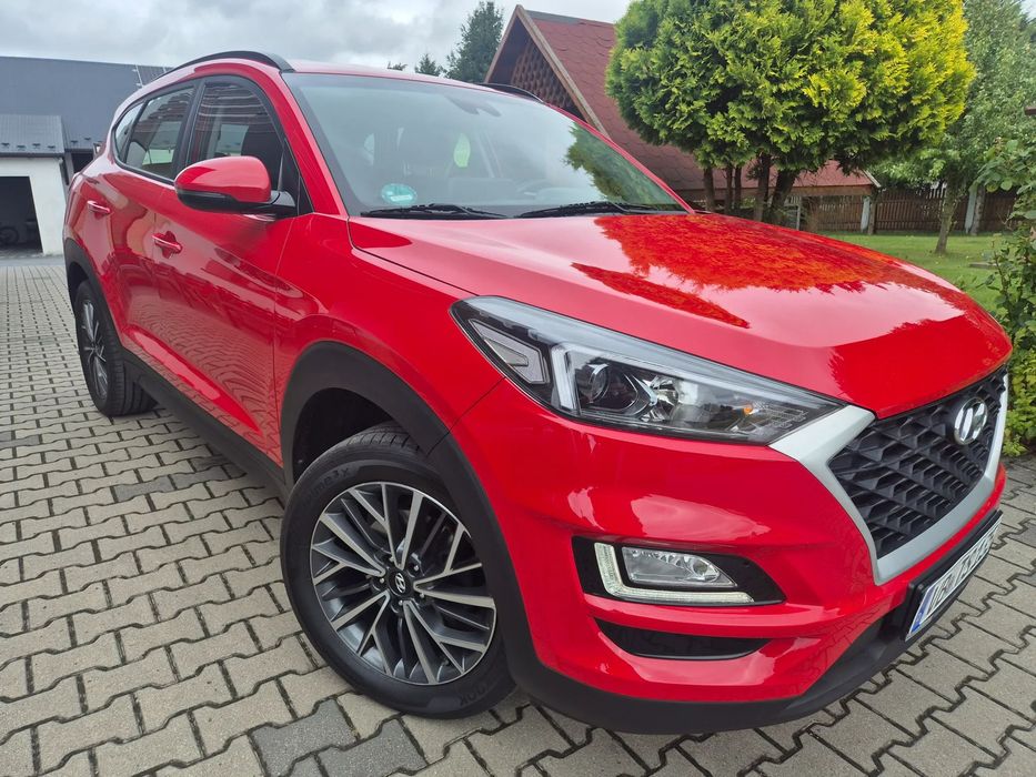 Hyundai Tucson 1,6 BENZ. KAMERA COFANIA klima ledy LIFT!!