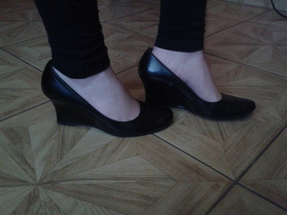 Czółenka ryłko 37